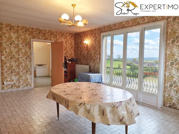 Lapeyrouse (63700) Maison de 123 m² à Lapeyrouse – 5 pièces – Grand Terrain & Potentiel