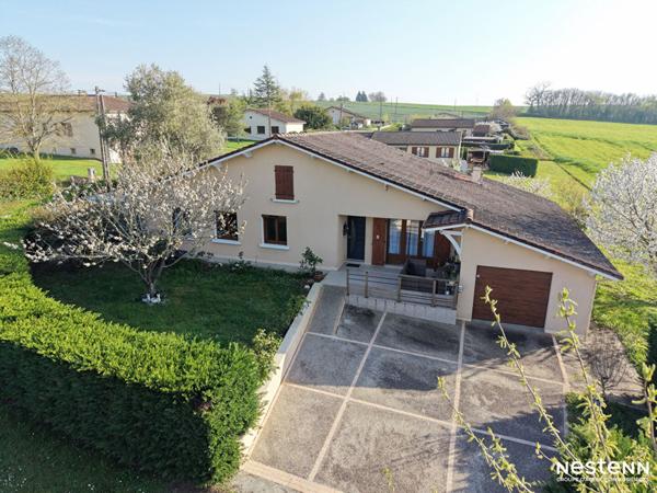 A Vendre Maison de plain-pied de 108 m² avec garage et jardin sur la commune de Lannes
