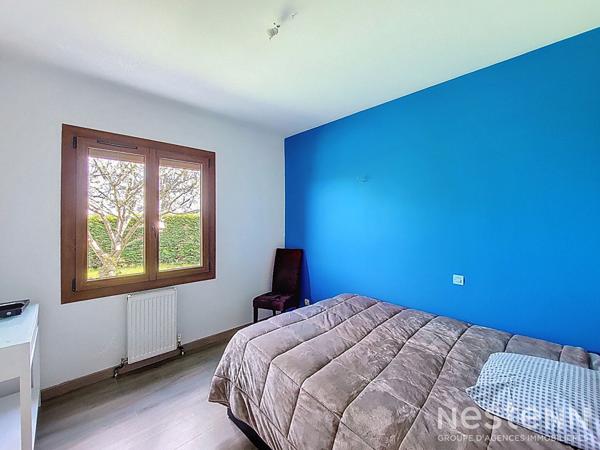 A Vendre Maison de plain-pied de 108 m² avec garage et jardin sur la commune de Lannes