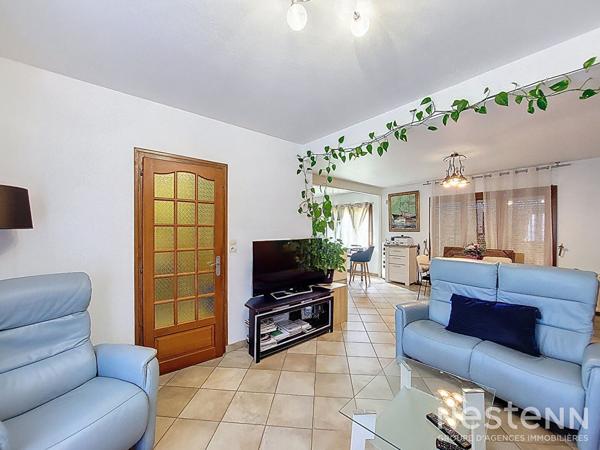 A Vendre Maison de plain-pied de 108 m² avec garage et jardin sur la commune de Lannes