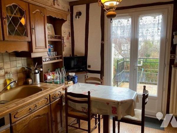 GRAND COURONNE - Maison (84 m²) 3 Chambres - jardin, garage