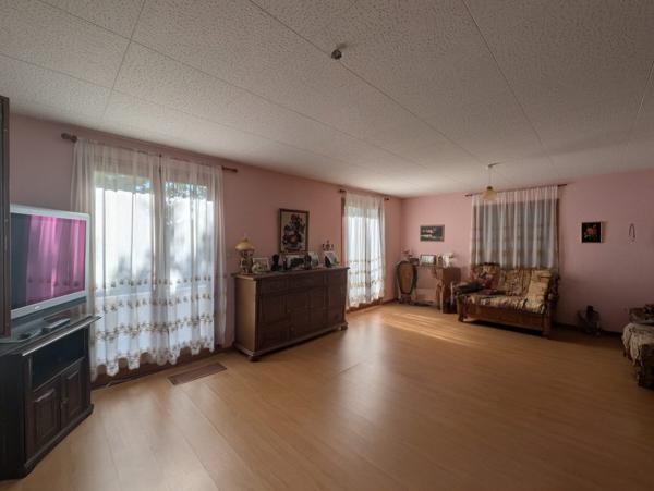 Maison de standing situé à quelques minutes de la douane de Ve