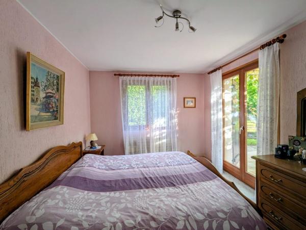 Maison de standing situé à quelques minutes de la douane de Ve