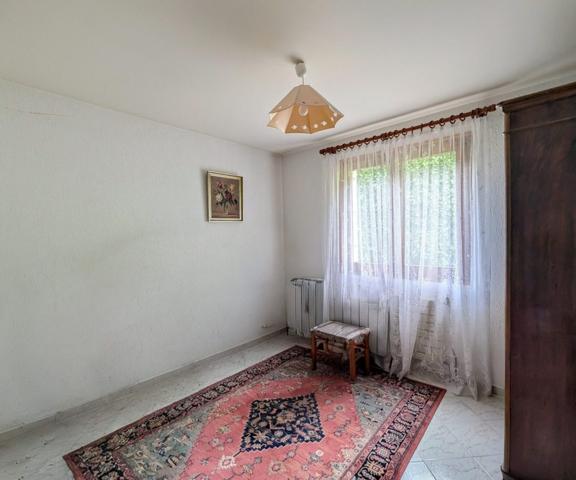 Maison de standing situé à quelques minutes de la douane de Ve