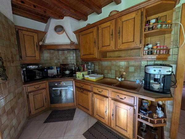 Maison de standing situé à quelques minutes de la douane de Ve