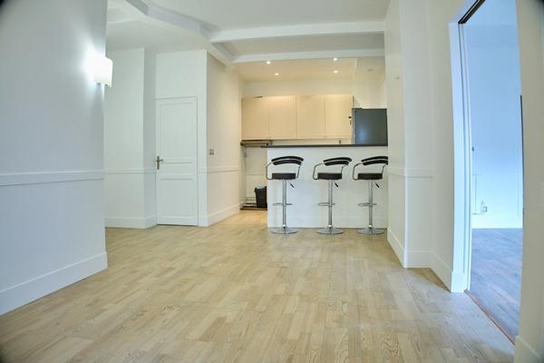 Appartement à vendre 7 pièces PUTEAUX (92)