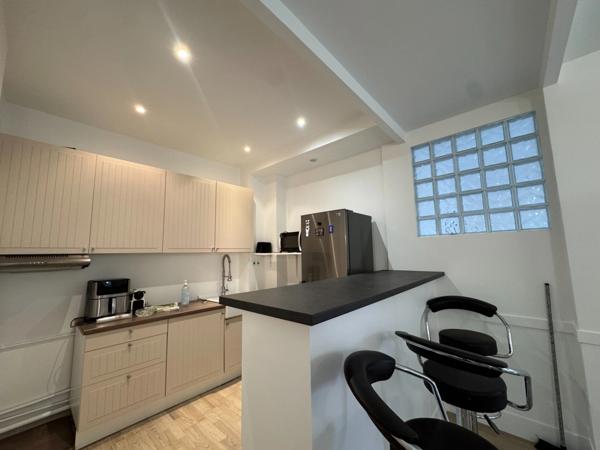 Appartement à vendre 7 pièces PUTEAUX (92)