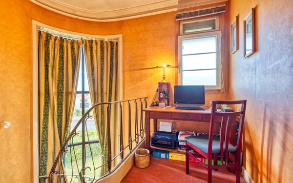 Maison à vendre    5 pièces •  Pessac