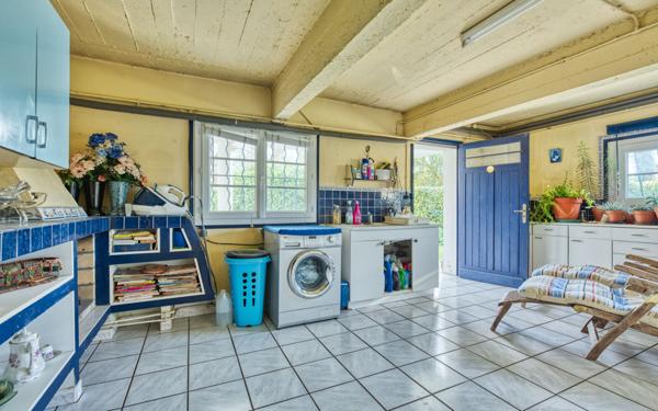 Maison à vendre    5 pièces •  Pessac