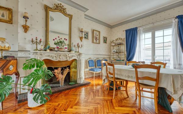Maison à vendre    5 pièces •  Pessac