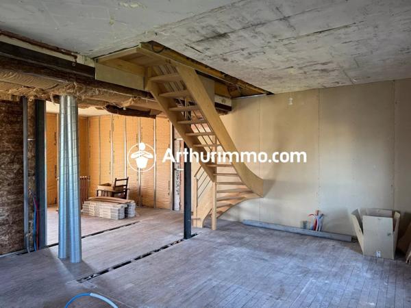 Vente                                                      Immeuble
                        
                                         196 m2                     à Bagnoles-de-l'Orne-Normandie