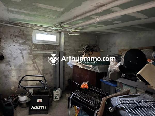 Vente                                                      Immeuble
                        
                                         196 m2                     à Bagnoles-de-l'Orne-Normandie