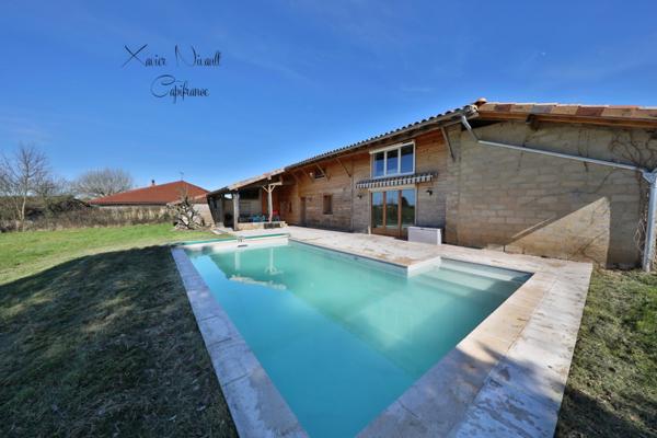 Maison à vendre 11 pièces proche de SAINT AMOUR (39)