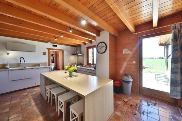 Maison à vendre 11 pièces proche de SAINT AMOUR (39)