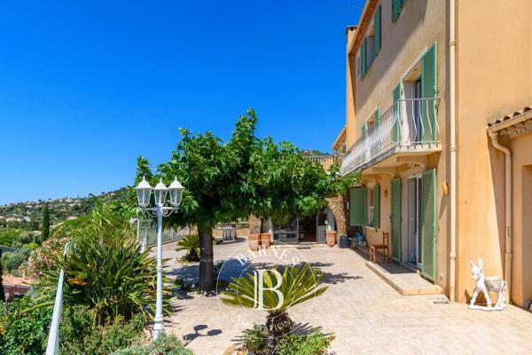 Bormes-les-Mimosas, Propriété  450 m² à vendre