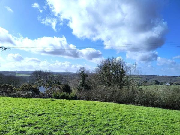 Charmante maison au coeur du bourg de Botsorhel