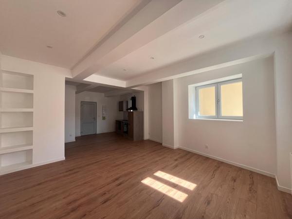 Superbe appartement type F3 d'une superficie de 67,11m²