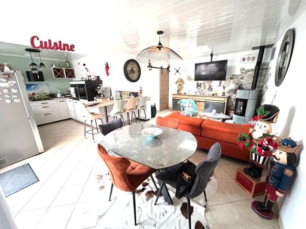 Maison 2 pièce(s) 1 chambre(s) 58.8 m²