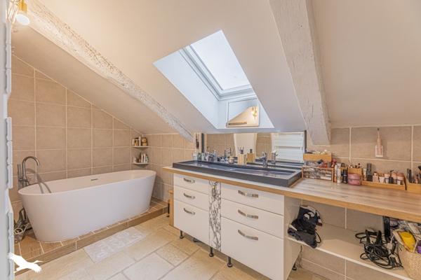 Maison à vendre |  Saint-Pierre-des-Corps |  6 pièces | 174 m²