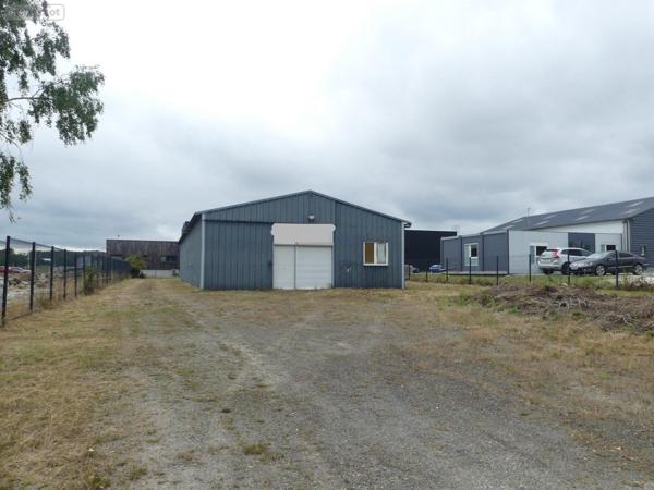 Local Professionnel et commercial à vendre à Sainte-Marie en Ille-et-Vilaine (35600), ref : 35066-865-35066