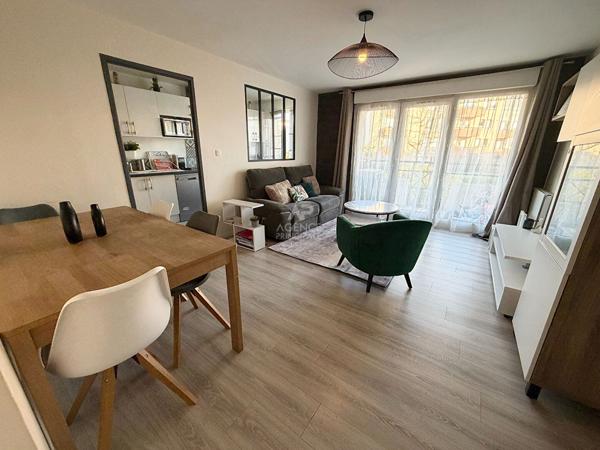 Appartement Cergy 3 pièce(s) 55.40 m2 €189 000 ** - Référence 2278