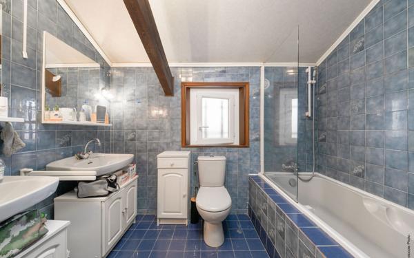 Maison à vendre    5 pièces •  Saint-Geniès-Bellevue