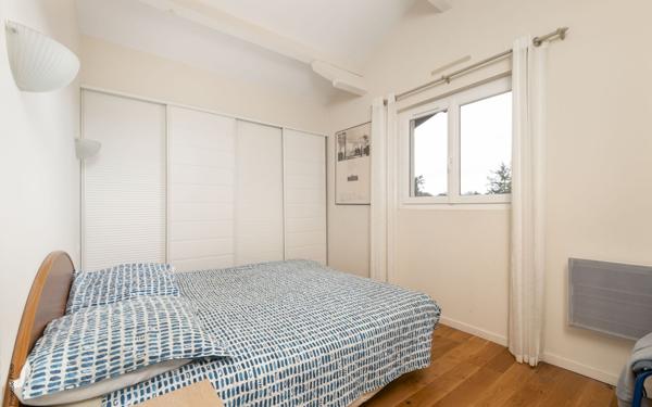 Maison à vendre    5 pièces •  Saint-Geniès-Bellevue