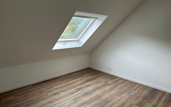 Appartement à louer    3 pièces • 74,63 m2 Saint-Renan