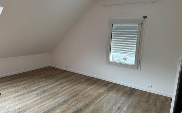 Appartement à louer    3 pièces • 74,63 m2 Saint-Renan