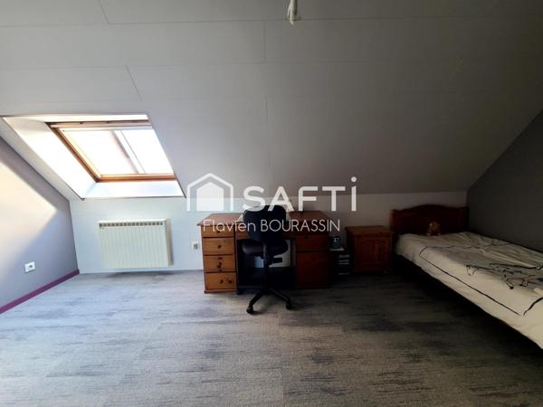 DUPLEX 90m² - CUISINE EQUIPÉE - BALCON - GARAGE