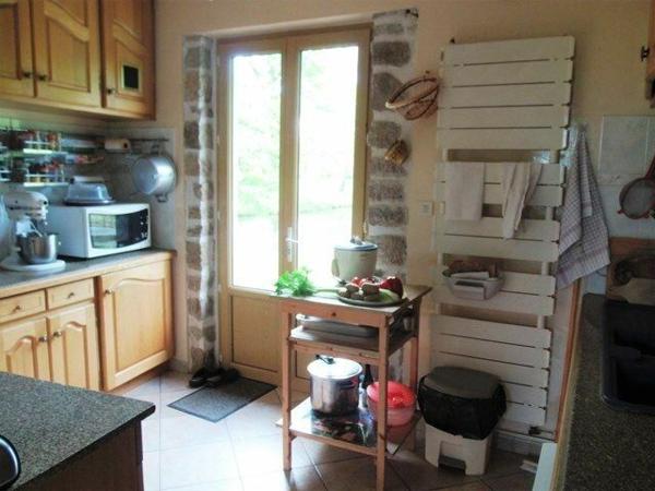 Maison à vendre    4 pièces •  Saint-Agnant-de-Versillat