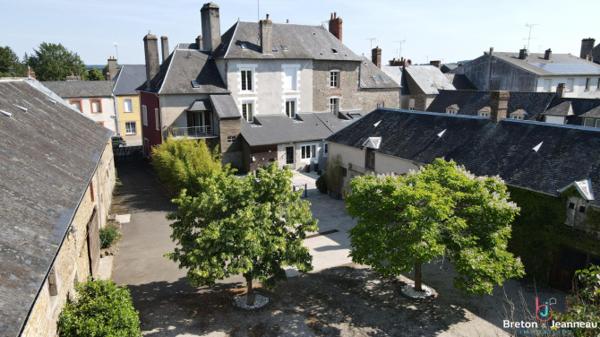 Maison de ville à Pré en Pail