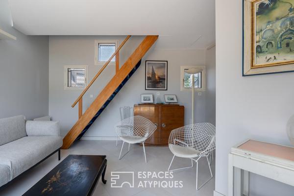 TIBUGALÉ – Une architecture pensée comme trois maisons en une, à deux pas de la Côte Sauvage