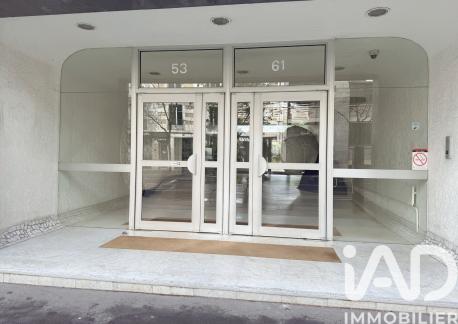 Parking à vendre 75 m² Paris 11