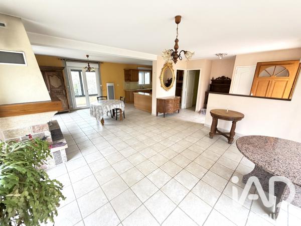 Maison à vendre 4 pièces 133 m² Saint-Pierre-du-Bû