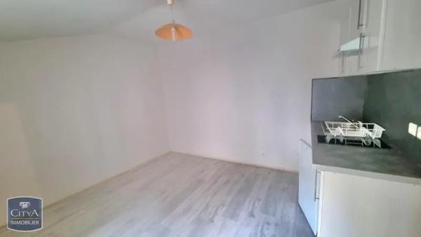 Appartement à louer 1 pièce 18.02m² Clermont-Ferrand (63000)