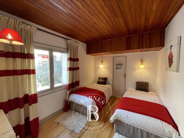 Font-Romeu-Odeillo-Via, Chalet 8 Chambres -  288 m² à vendre