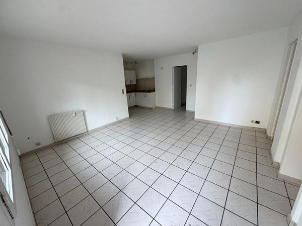 33800 BORDEAUX - Appartement  3 pièces de 66.23 m2 avec garage à vendre