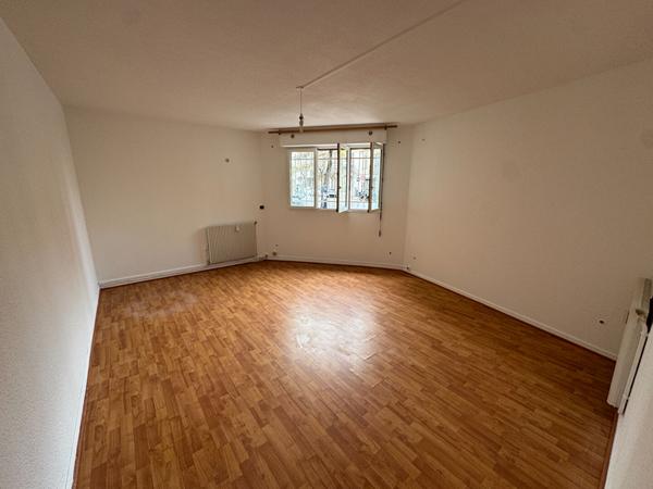 33800 BORDEAUX - Appartement  3 pièces de 66.23 m2 avec garage à vendre