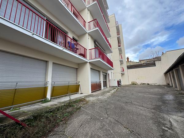 33800 BORDEAUX - Appartement  3 pièces de 66.23 m2 avec garage à vendre