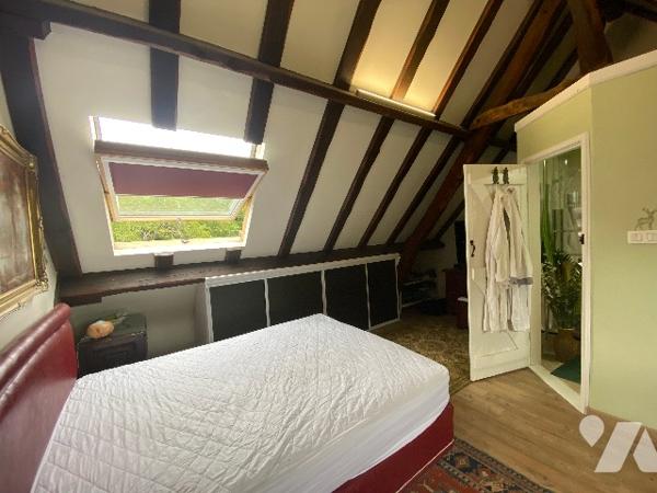 Propriété de caractère au sein de la Suisse Normande - maison de 190 m² avec deux gîtes et terrain.