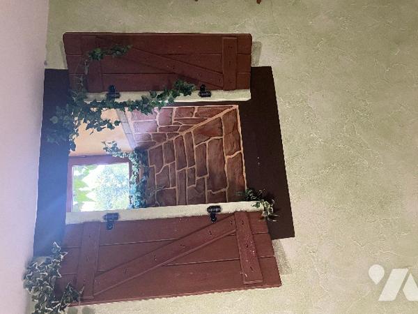 Propriété de caractère au sein de la Suisse Normande - maison de 190 m² avec deux gîtes et terrain.