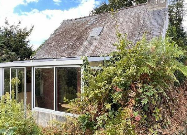 Maison à vendre    2 pièces • 43,70 m2 Rostrenen