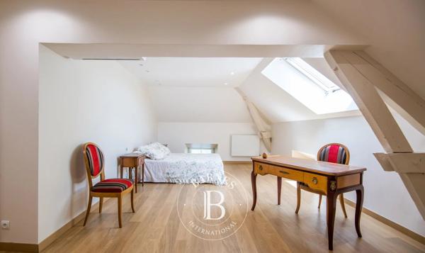 Caussade, Hôtel particulier 4 Chambres -  400 m² à vendre