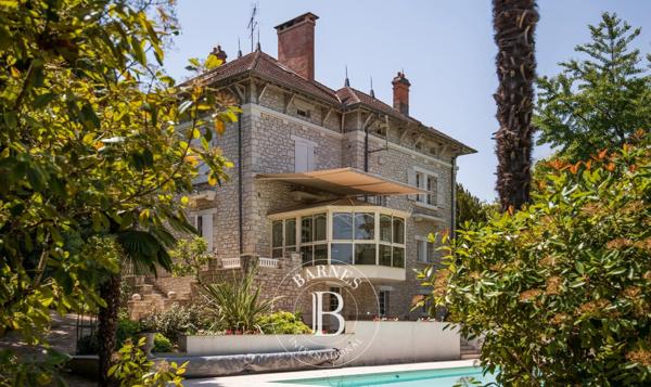 Caussade, Hôtel particulier 4 Chambres -  400 m² à vendre