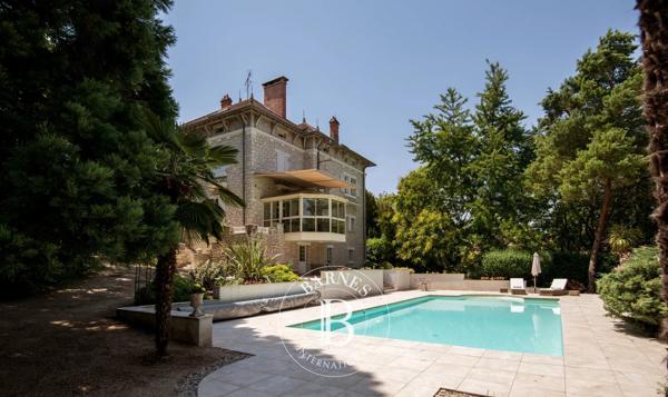 Caussade, Hôtel particulier 4 Chambres -  400 m² à vendre