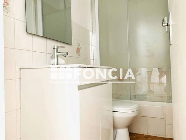 Location Appartement 3 pièces 61.69 m² - 12 AVENUE COLBERT Toulon 83000