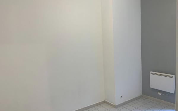 Appartement à louer    1 pièce •  Villefranche-sur-Saône