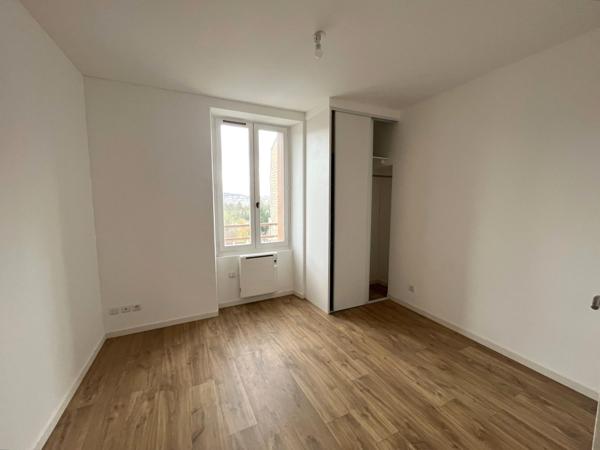 Appartement Carrières-sur-Seine 118.86 m²
