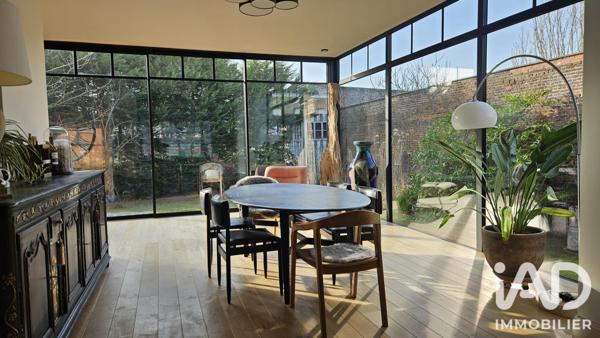 Maison à vendre 8 pièces 234 m² Saint-Amand-les-Eaux